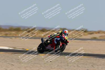 media/Mar-21-2025-CVMA Friday Practice (Fri) [[30cd4fe323]]/3-Racer 2/Session 6 (Turn 15)/